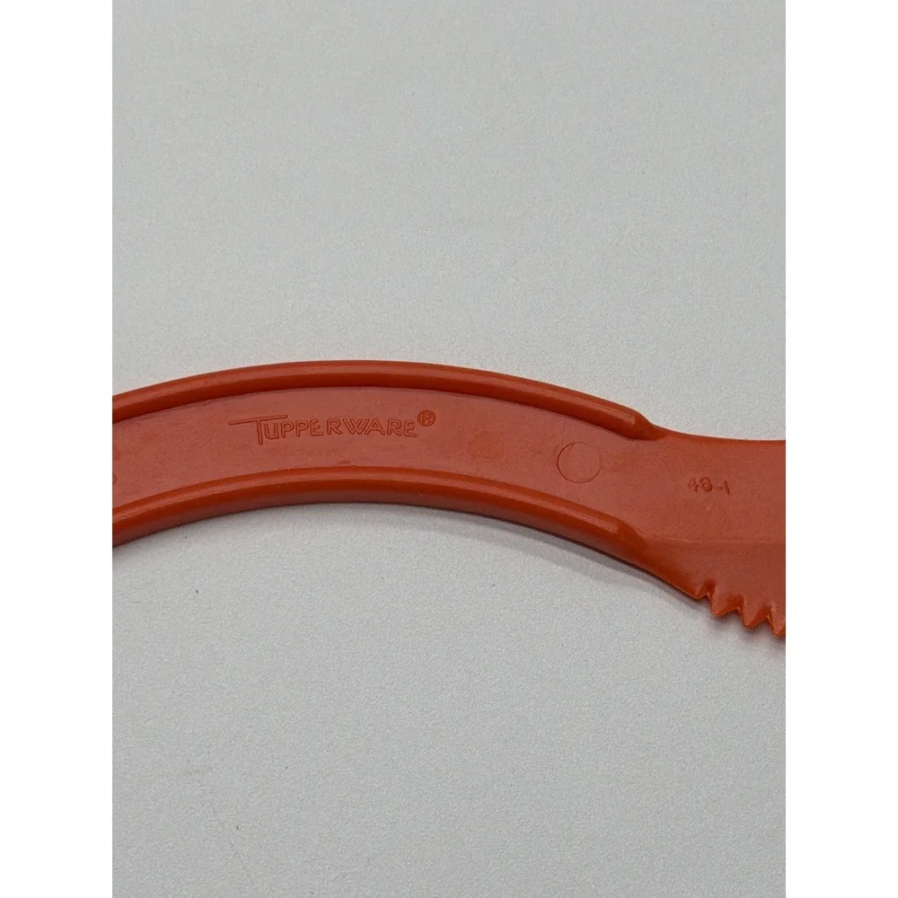 Tupperware Sli-Saw-All‎ Vintage Orange Plastic Multi Tool Slicer Server 48-1